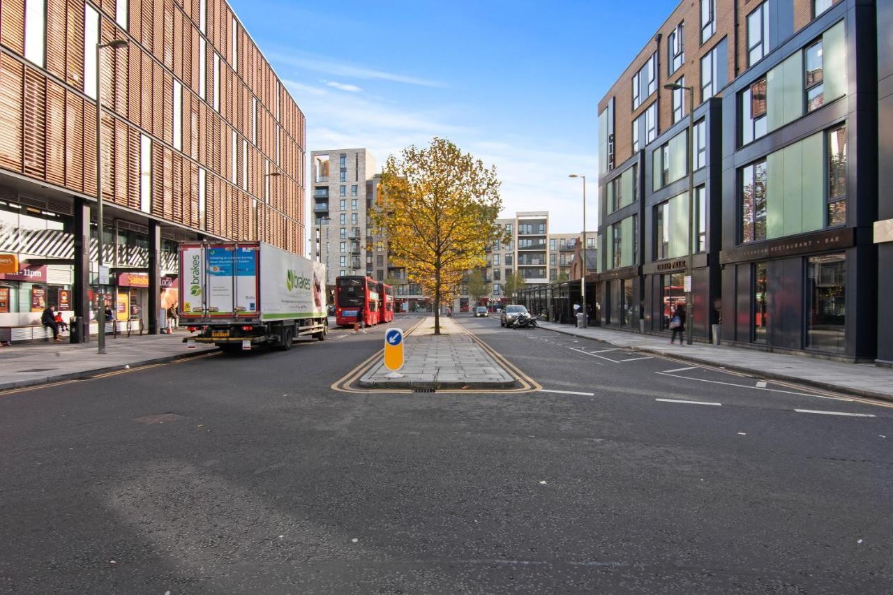 Spacious & Cosy, Netflix, Parking, Colindale Station เฮนดอน ภายนอก รูปภาพ